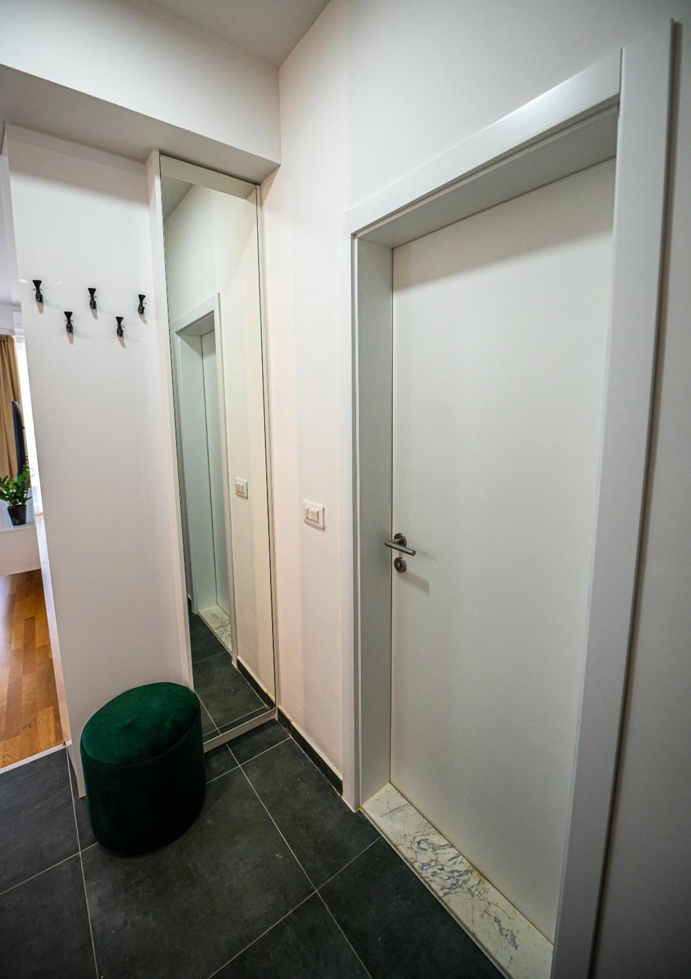 Dreamscape Lux Apartment